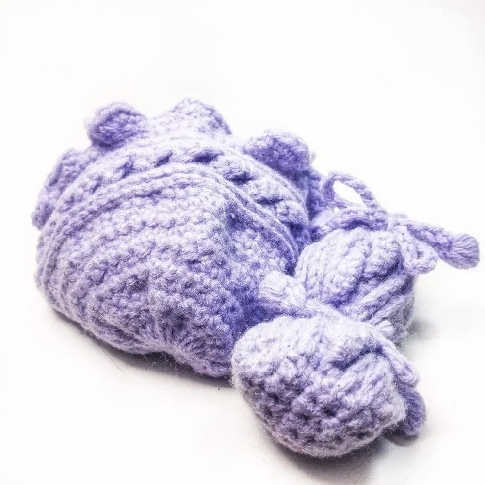 VTG Hand Knit Lavender Baby Bonnet and Booties Sz 0 Newborn